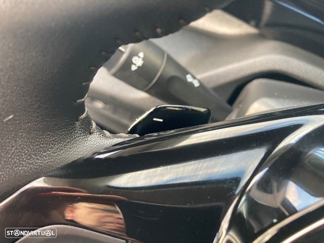 Peugeot 308 SW BlueHDi 130 EAT8 Stop & Start Allure Pack - 23