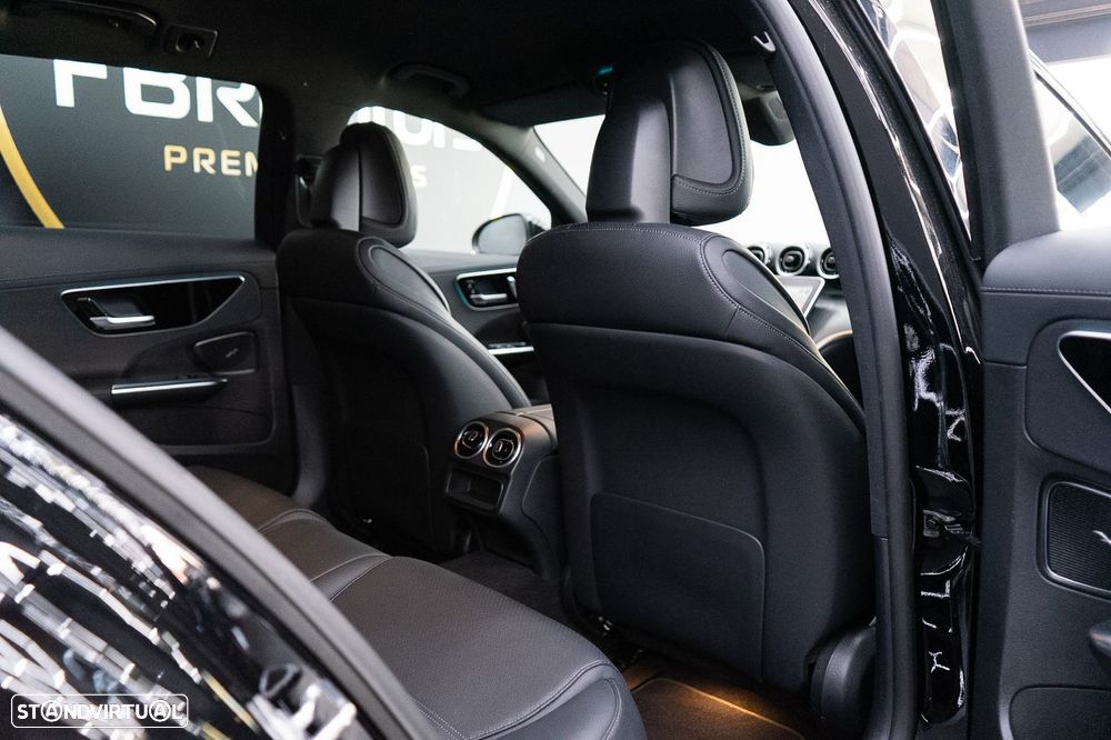 Mercedes-Benz C 300 Station d 9G-TRONIC AMG Line - 52