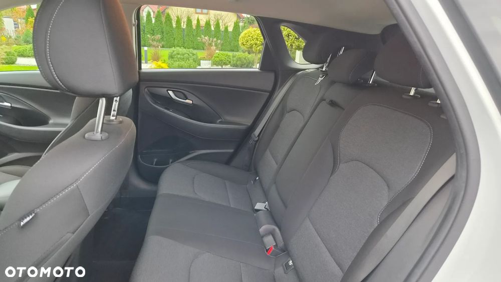 Hyundai i30 1.5 T-GDI 48V-Hybrid DCT N-Line - 22