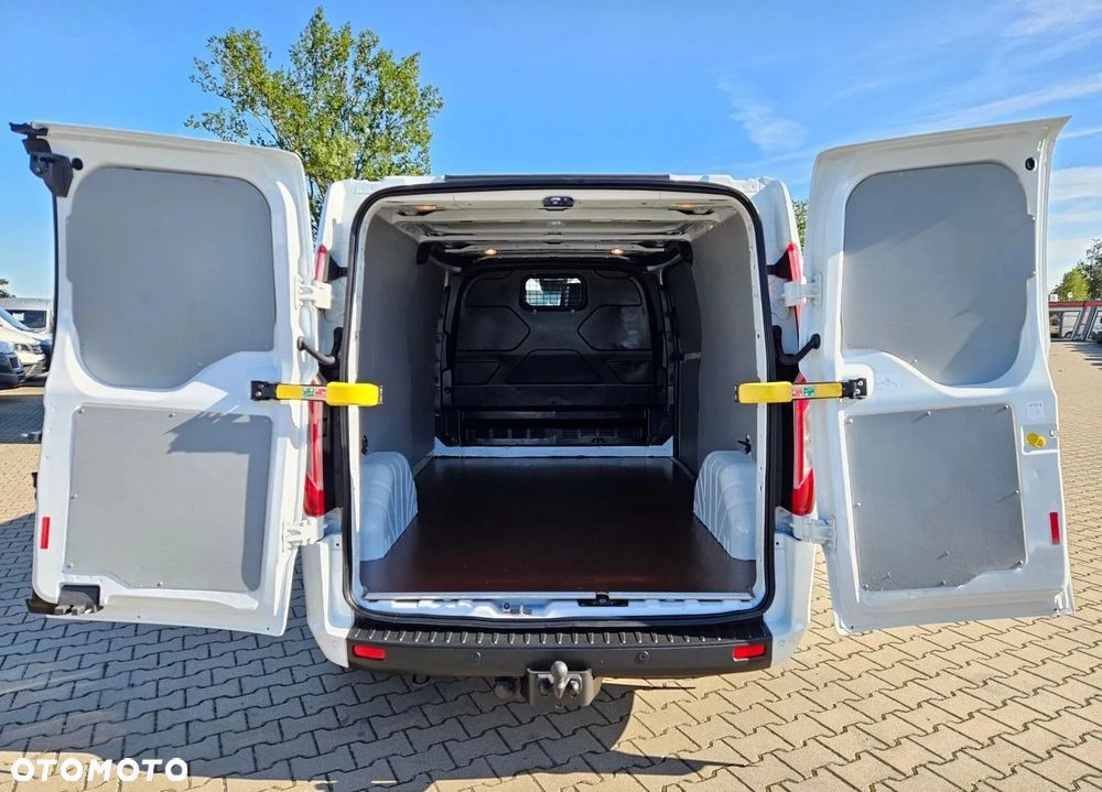 Ford Transit - 10