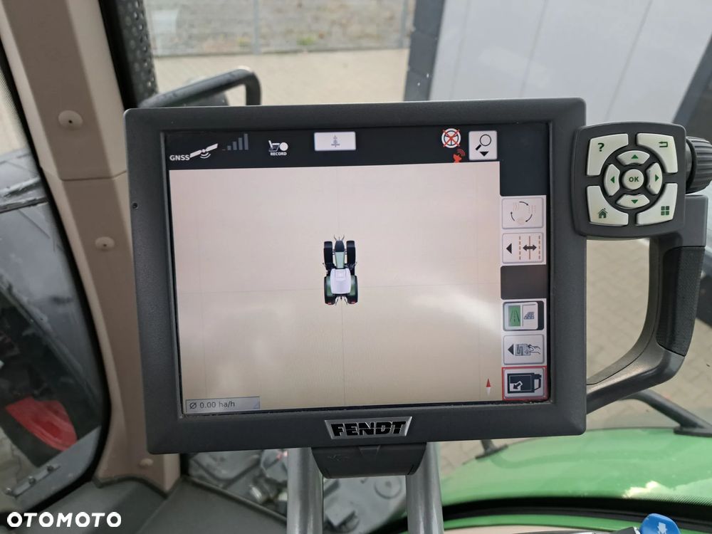 Fendt 824 VARIO Profi Plus - 13