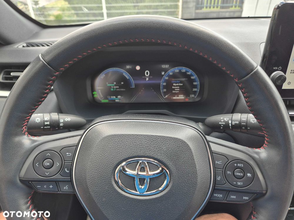 Toyota RAV4 - 7
