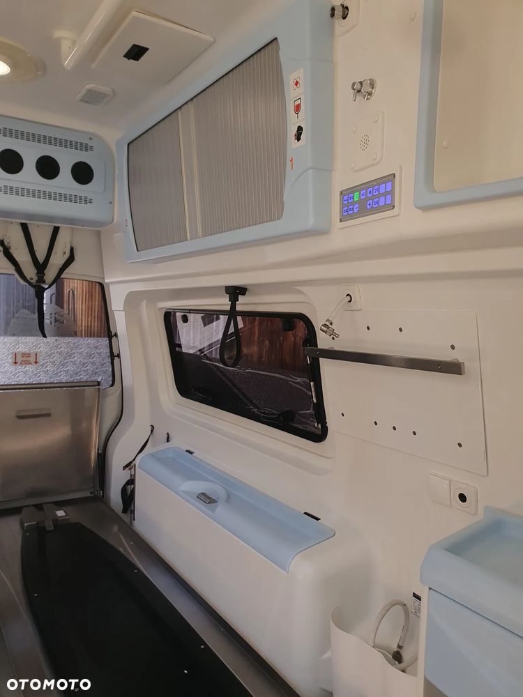 Volkswagen Transporter 4Motion® Ambulans | Karetka 4x4 2.0TDI 180PS BiXenon Led 2015 VW T5.1 Facelifting - 18