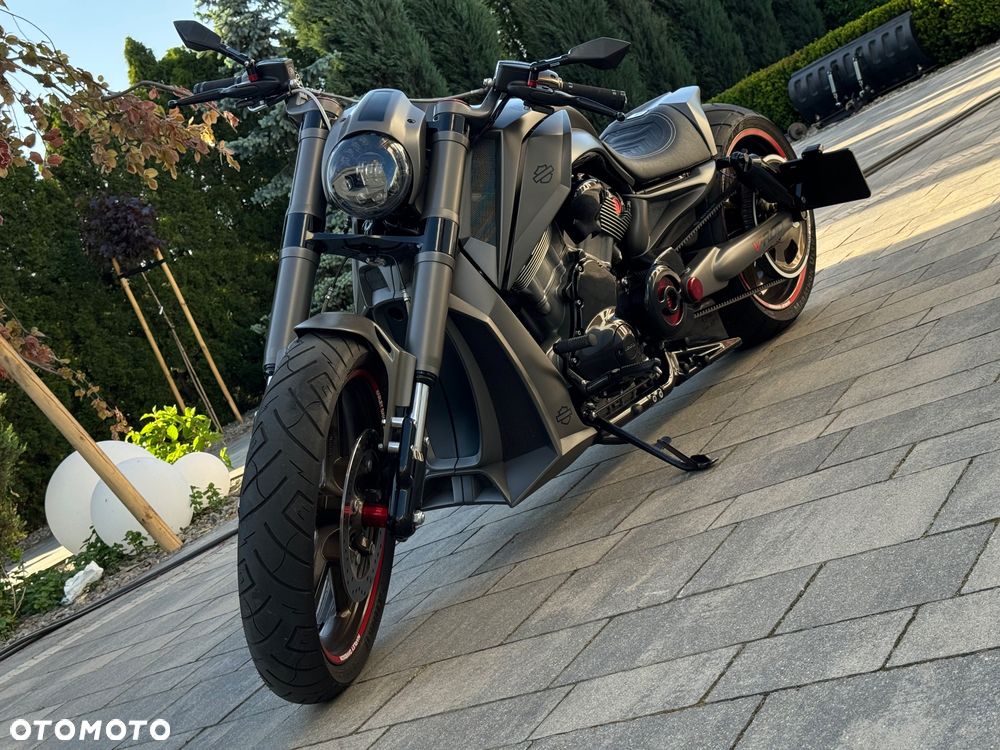 Harley-Davidson V-Rod Night Rod - 1