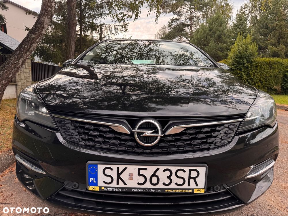 Opel Astra 1.2 T Elegance S&S - 4