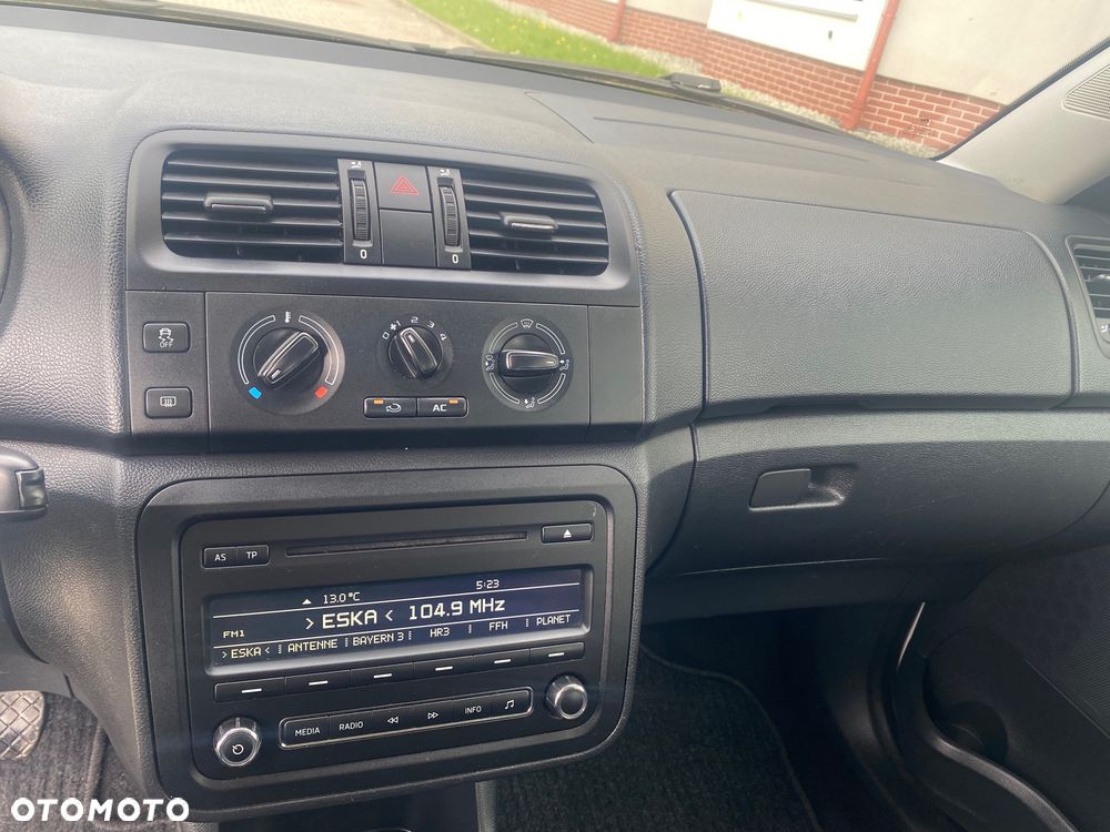 Skoda Fabia 1.2 TSI FAMILY Green tec - 19