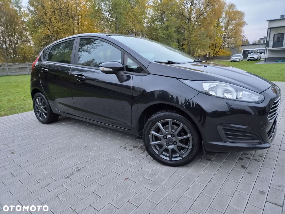 Ford Fiesta 1.25 Champions Edition - 4