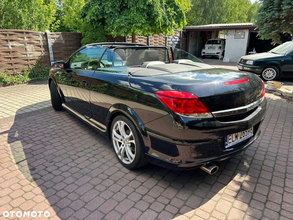 Opel Astra 1.8 Edition - 19