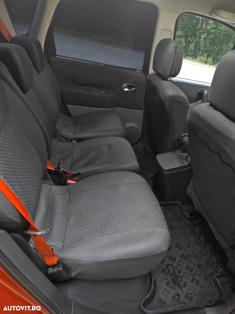 Renault Scenic II 1.6 Authentique - 18