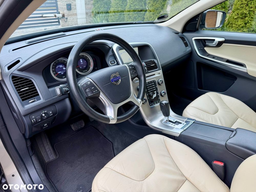 Volvo XC 60 - 20