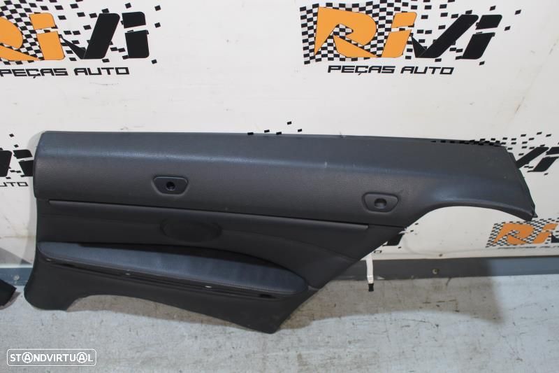 Quartela / Forra Da Porta Bmw 3 Cabriolet (E93)  Quartela Traseira Bmw - 4