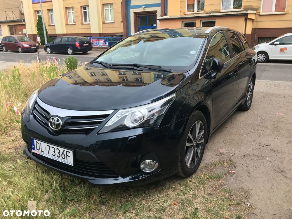 Toyota Avensis 2.0 D-4D Premium - 7