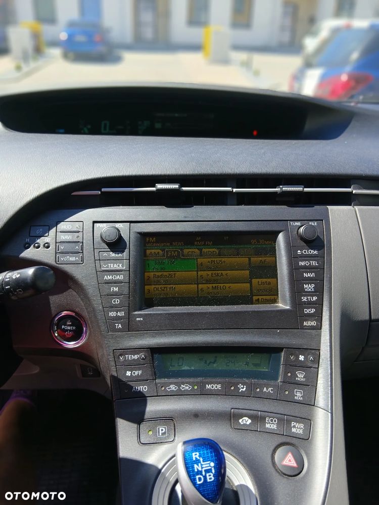 Toyota Prius - 13