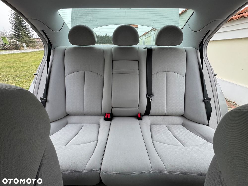 Mercedes-Benz Klasa E - 17