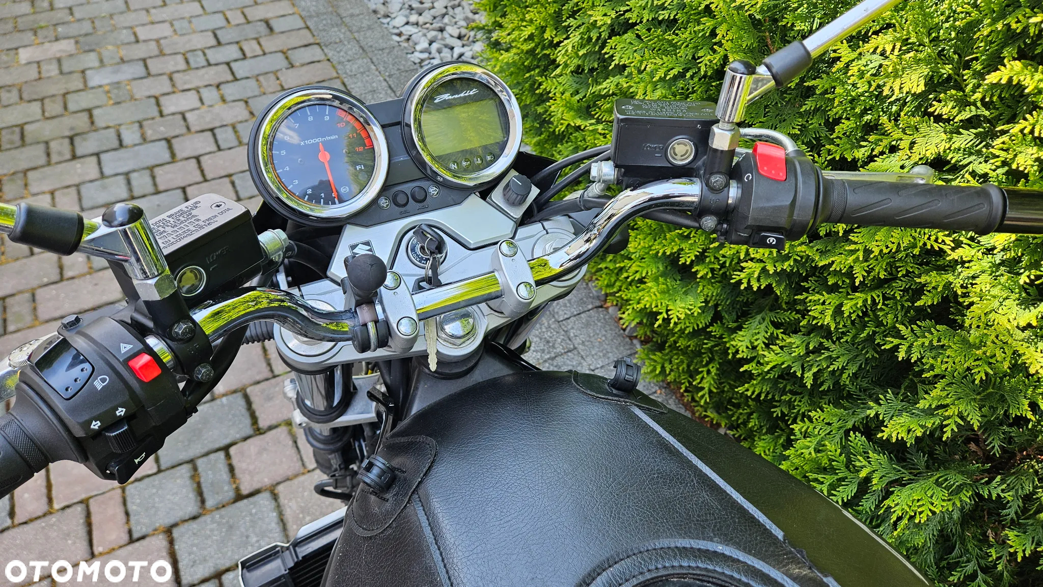 Suzuki Bandit - 9