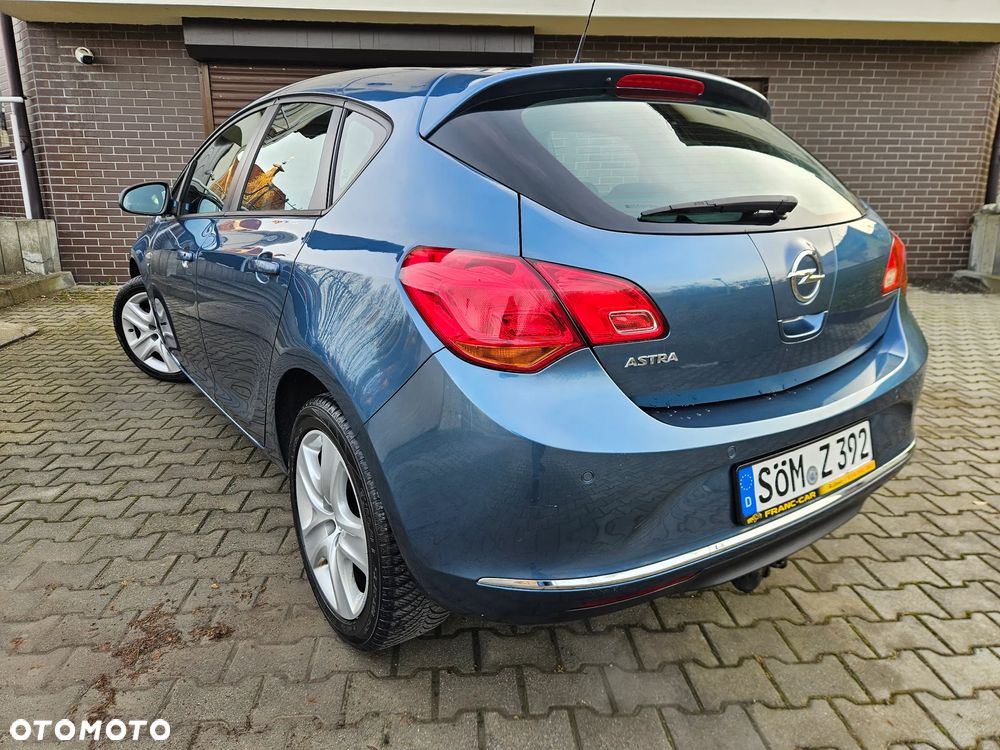 Opel Astra 1.6 ecoFLEX Start/Stop Active - 23