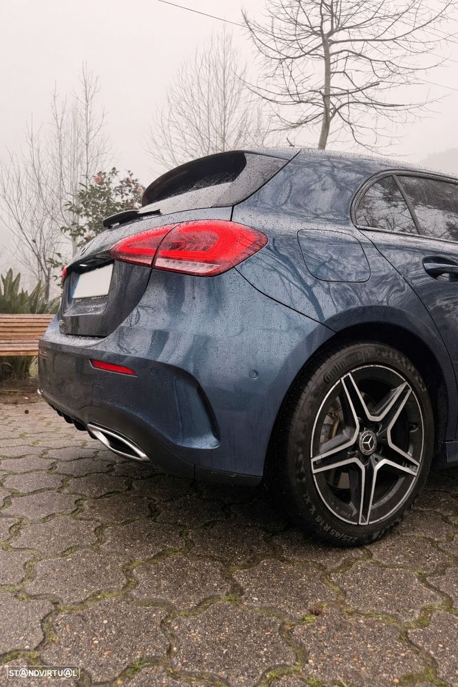 Mercedes-Benz A 250 e AMG Line - 4