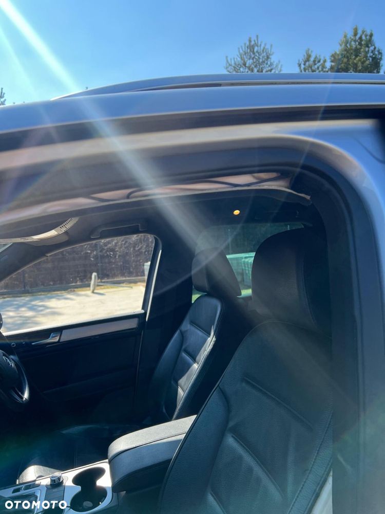 Volkswagen Touareg - 5