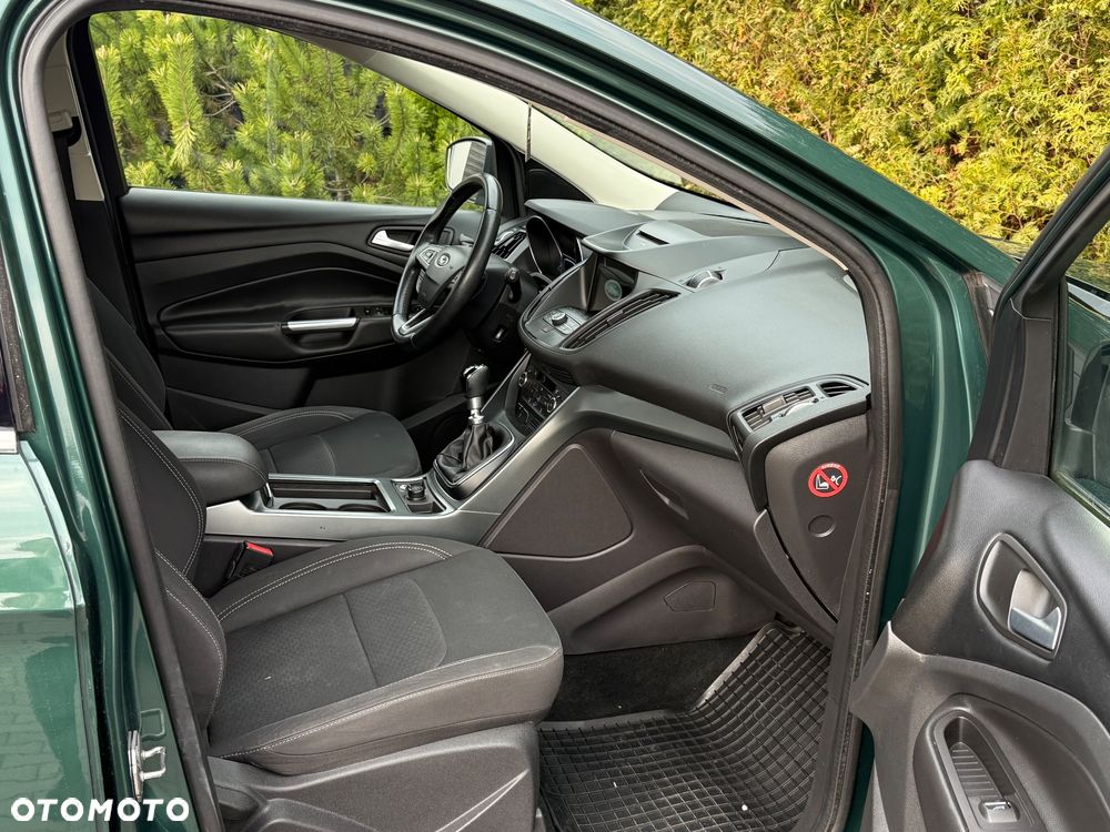 Ford Kuga - 6