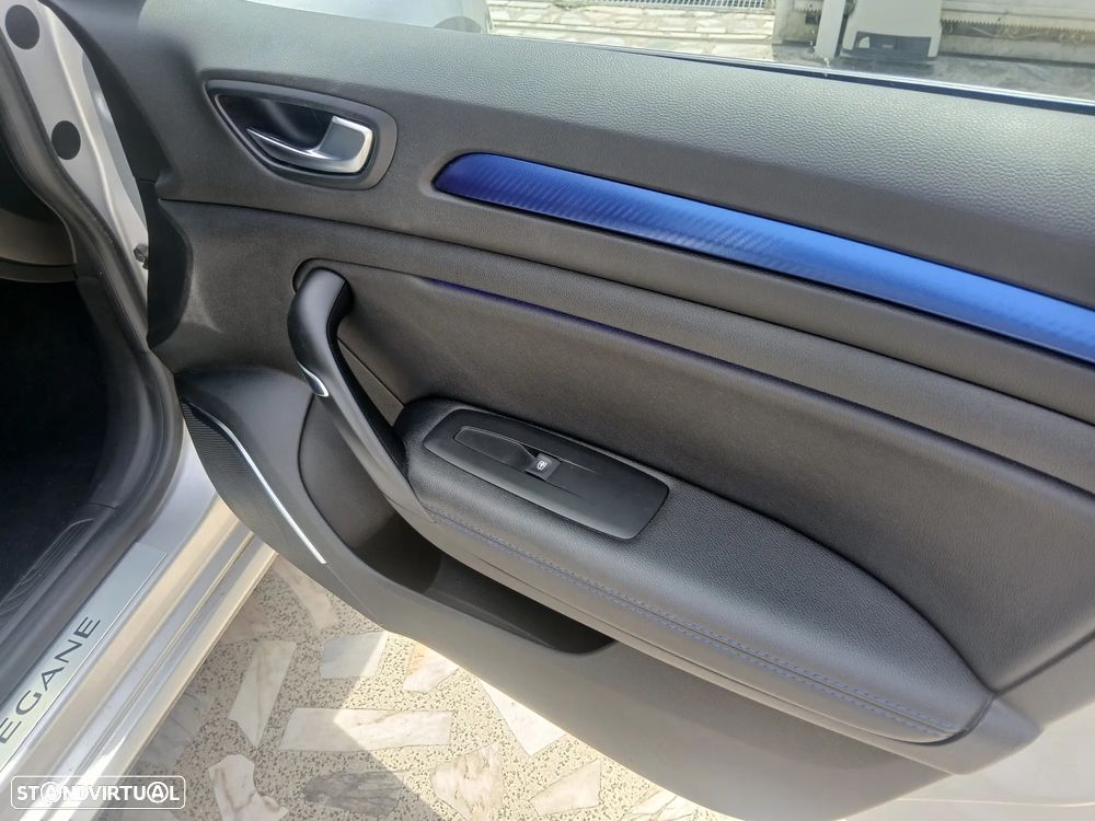 Renault Mégane 1.5 Blue dCi R.S. Line - 28