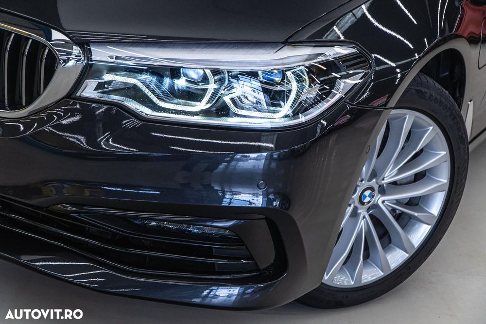 BMW Seria 5 530e iPerformance Aut. Luxury Line - 39