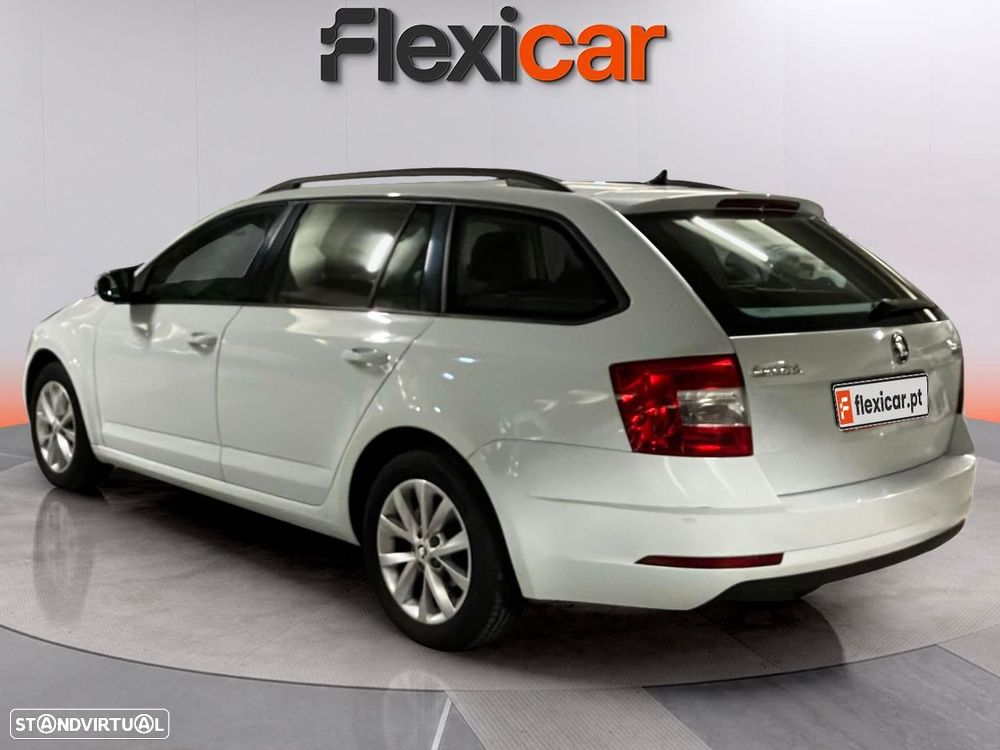 Skoda Octavia 1.6 TDI Active - 5