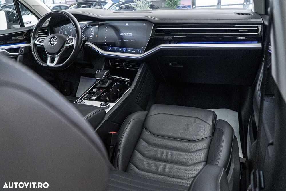 Volkswagen Touareg 3.0 V6 TSI OPF 4Motion Aut. R-Line - 3