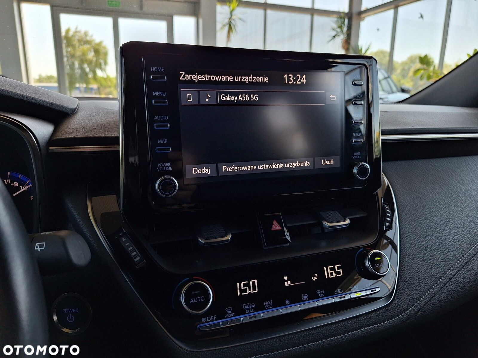Toyota Corolla 2.0 Hybrid Comfort - 32