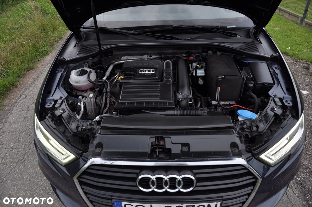 Audi A3 Sportback 1.4 TFSI CoD ultra Ambiente S tronic - 31