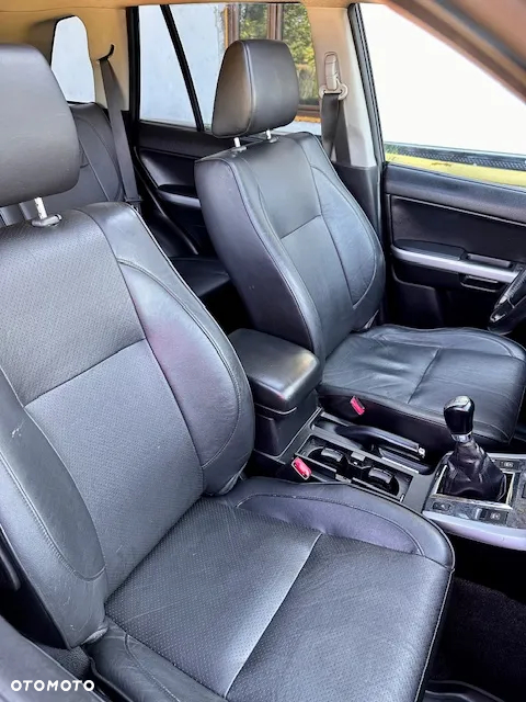 Suzuki Grand Vitara 1.9 DDiS Premium - 5