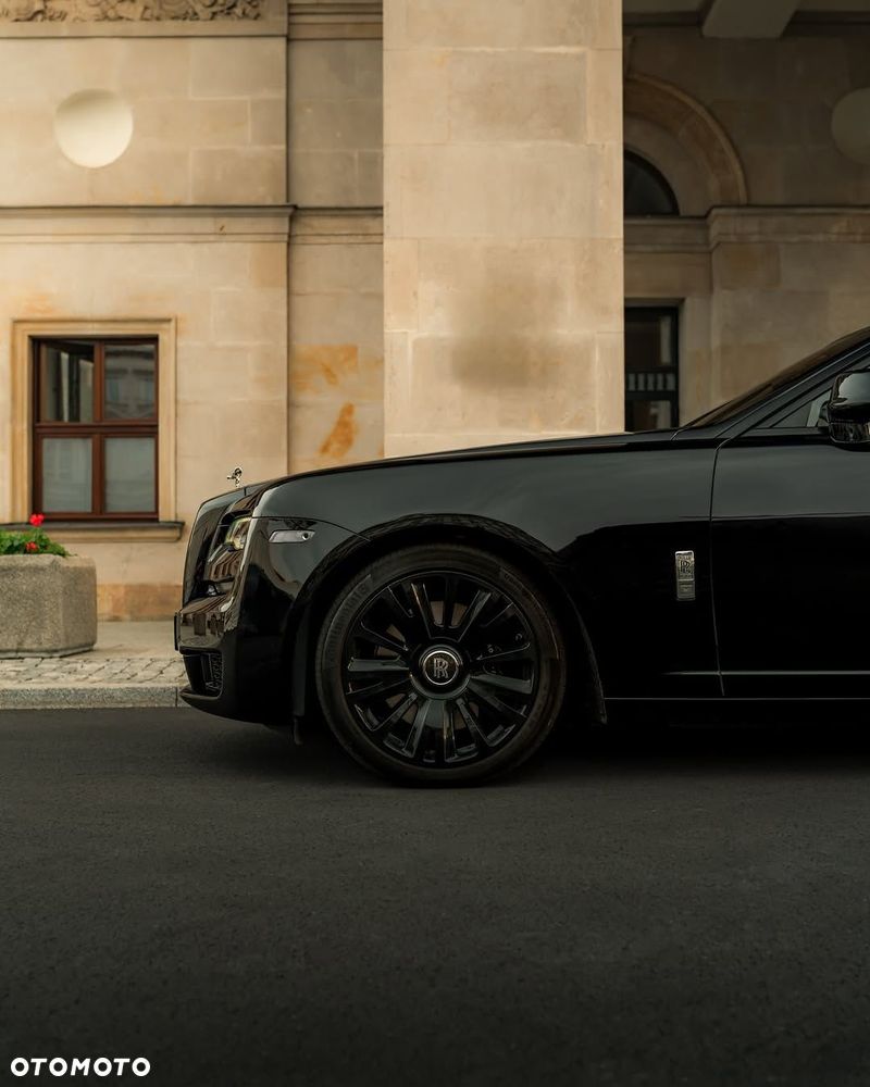 Rolls-Royce Ghost - 4