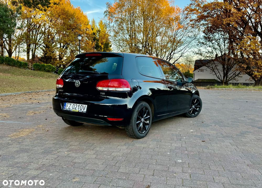 Volkswagen Golf 1.2 TSI BlueMot Comfortline - 17