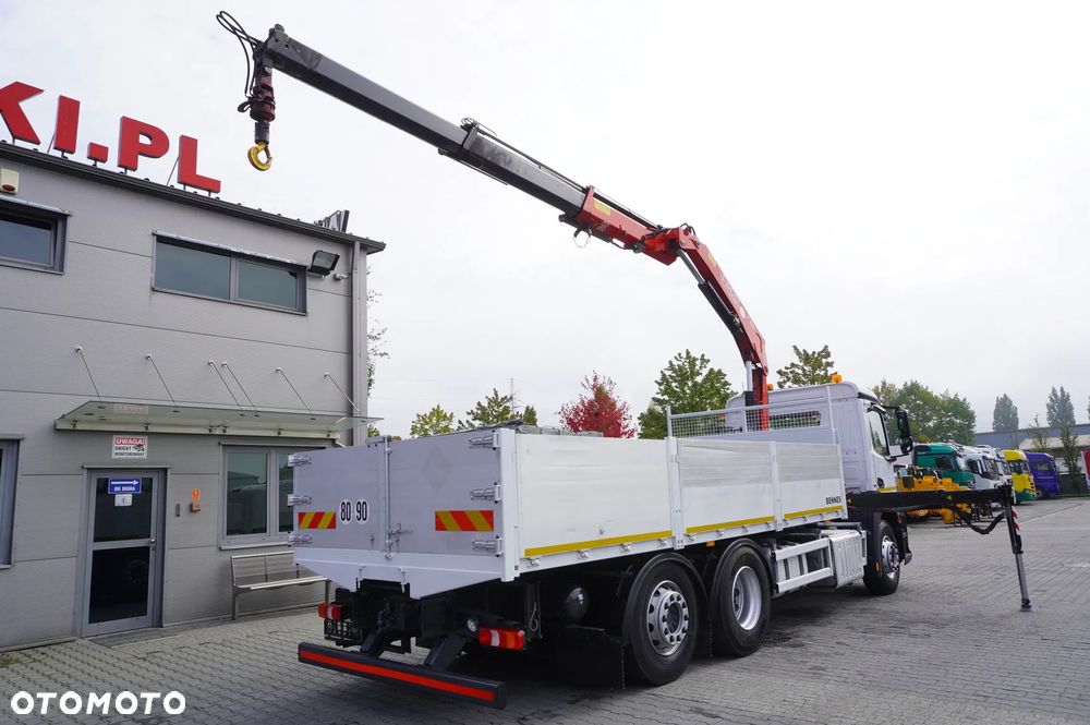 Mercedes-Benz Antos 2540 / Burtowy 15 EPAL / HDS Fassi F165 / 6.1 t / Zasięg 8 m / pilot / rotator / 1600 MTH / oś skrętna - 4