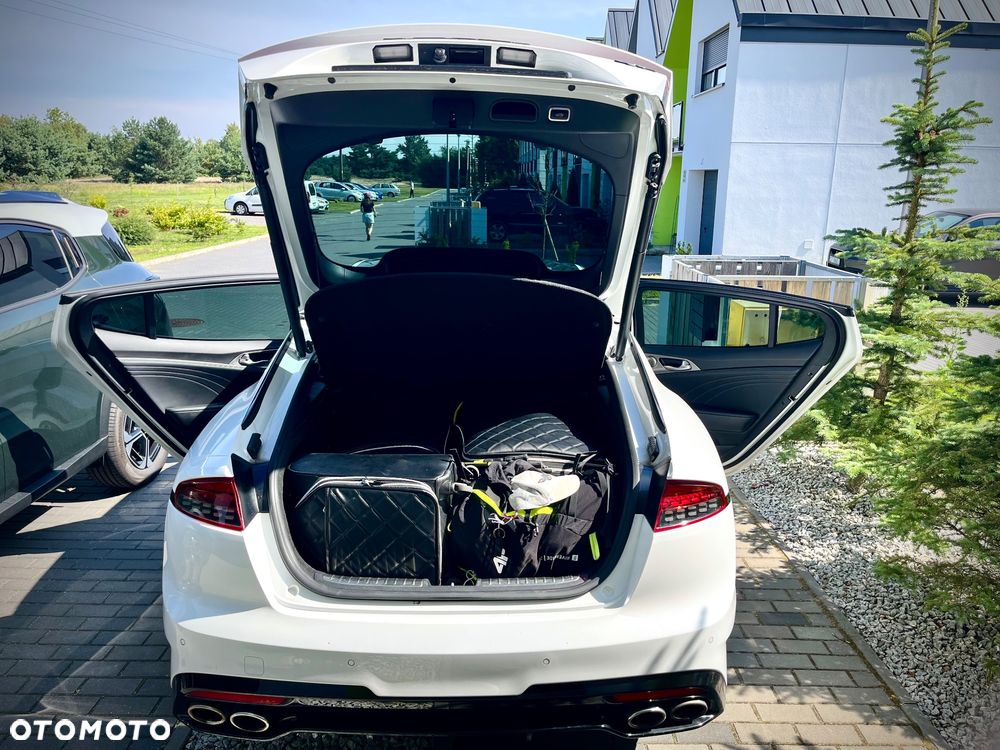 Kia Stinger 3.3 T-GDI V6 GT Prestige Line AWD - 28