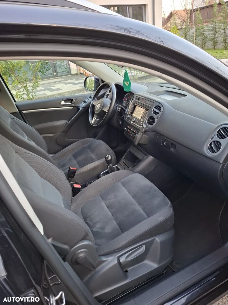 Volkswagen Tiguan - 7