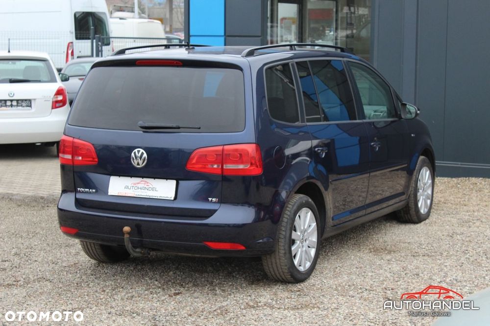 Volkswagen Touran - 4