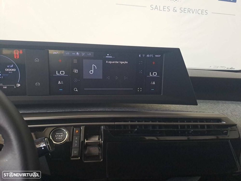 Peugeot 5008 1.2 Hybrid Allure e-DCS6 - 21