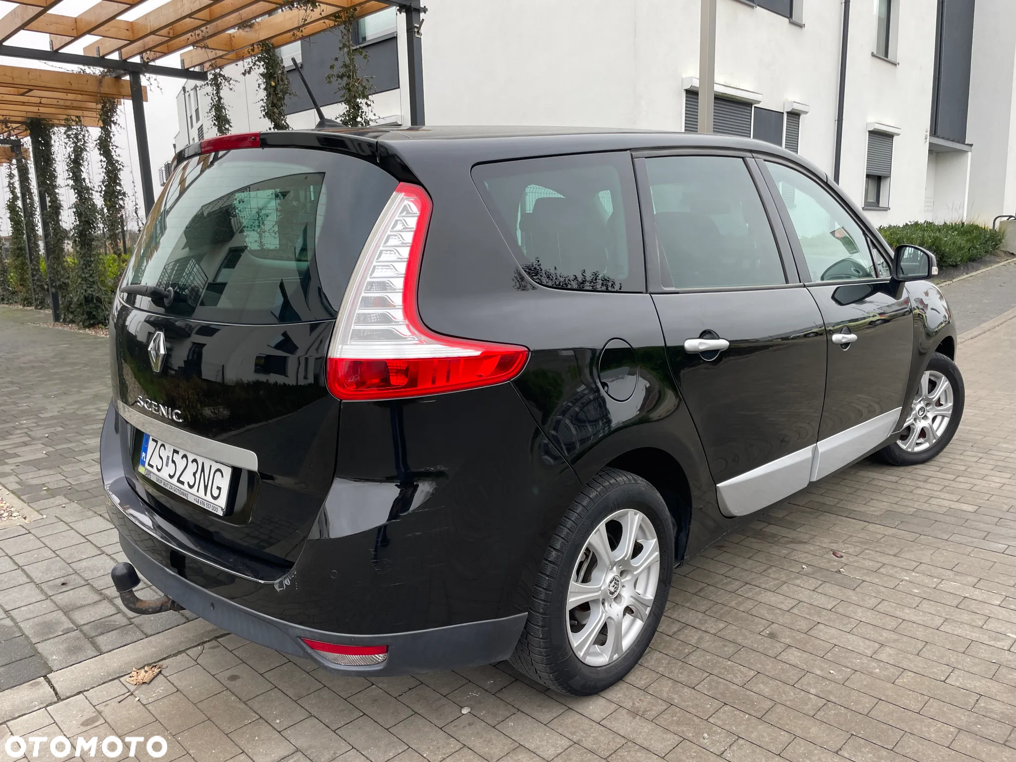 Renault Grand Scenic Gr 1.9 dCi Bose Edition - 15