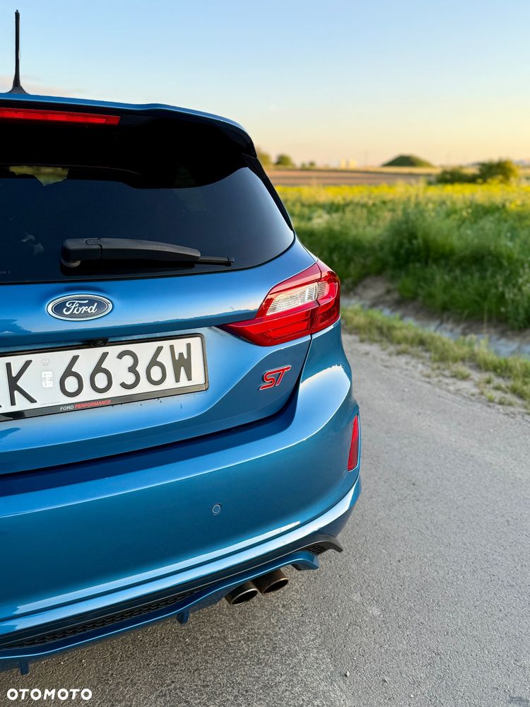Ford Fiesta - 11