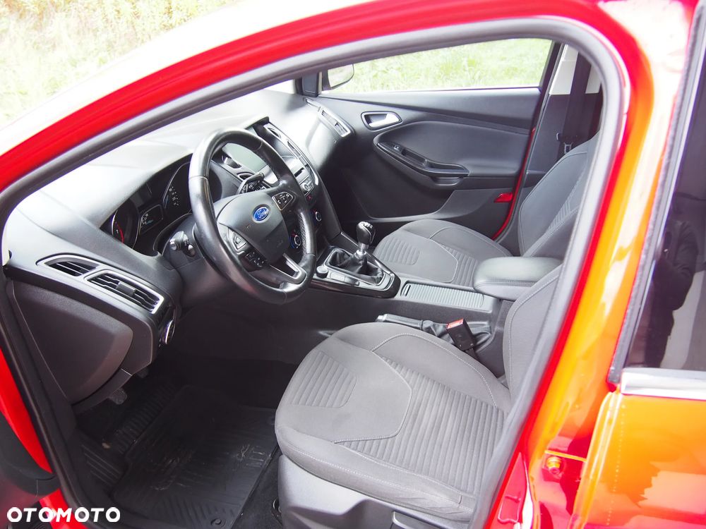 Ford Focus 1.0 EcoBoost ST-Line Red ASS - 8