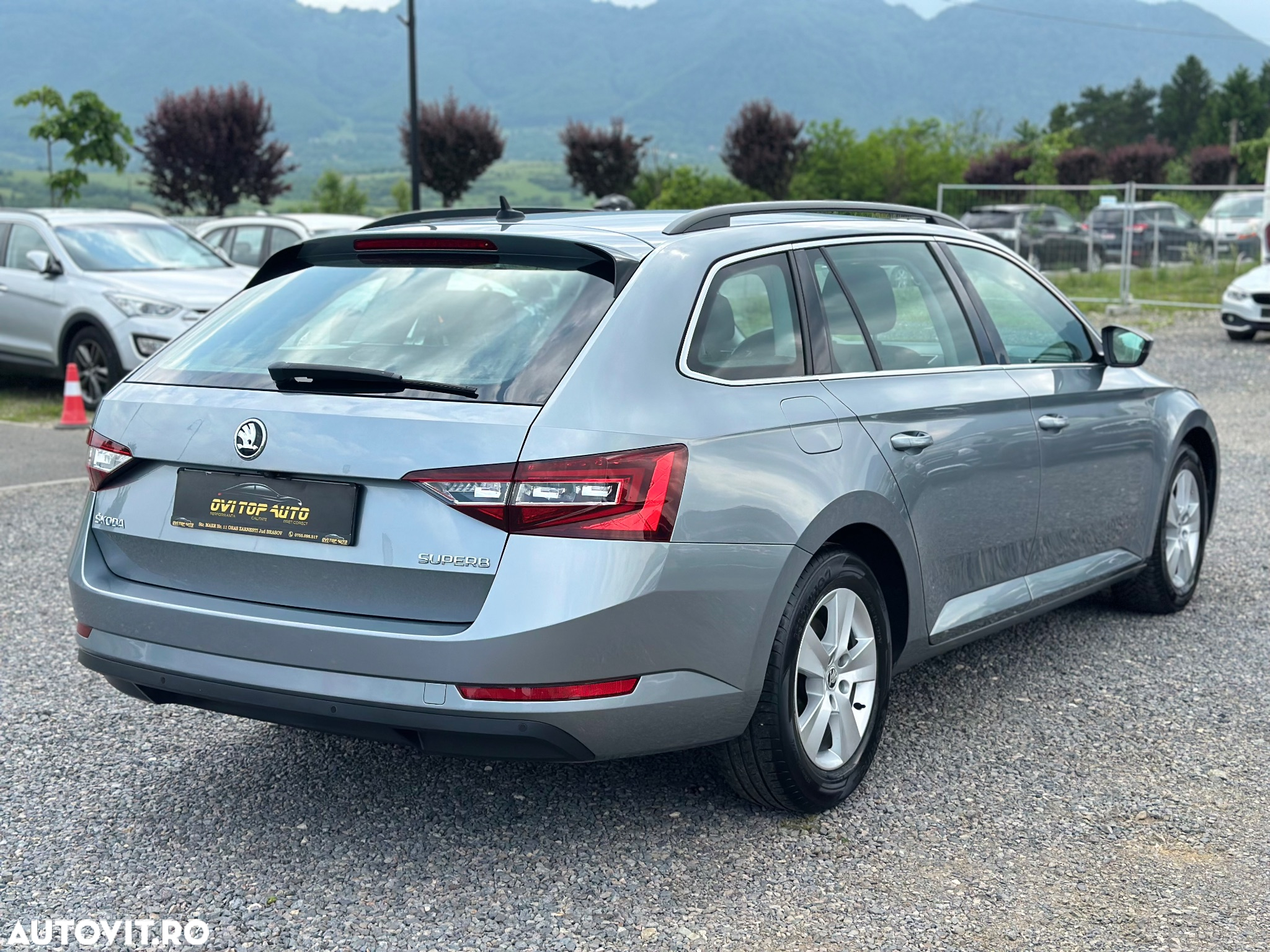 Skoda Superb 1.6 TDI Ambition - 6