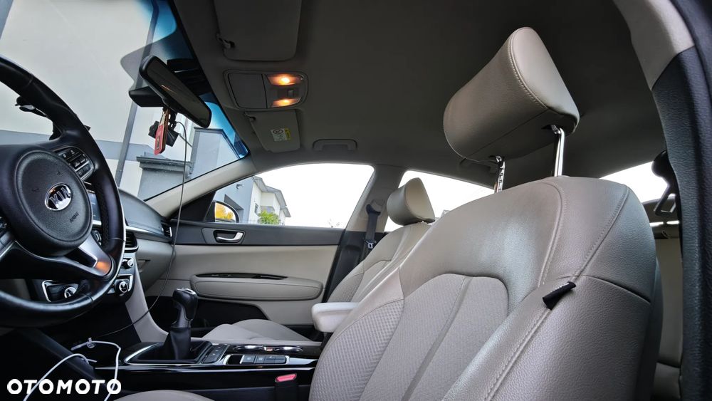 Kia Optima 1.7 CRDI L - 9