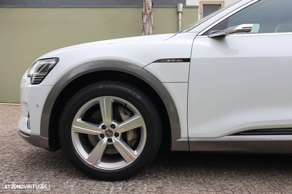 Audi e-tron Sportback 50 quattro - 9