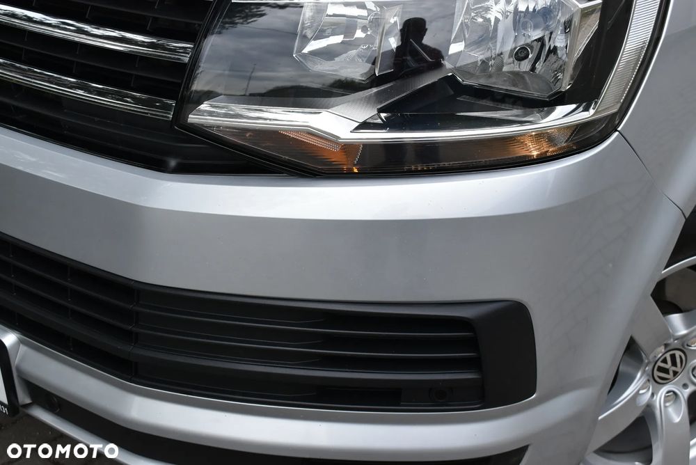 Volkswagen Caravelle 2.0 TDI L2 Comfortline DSG - 5