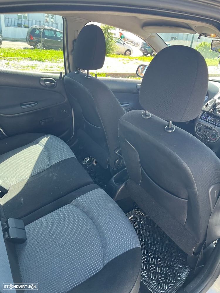 Peugeot 206 1.4 HDi Black & Silver - 9