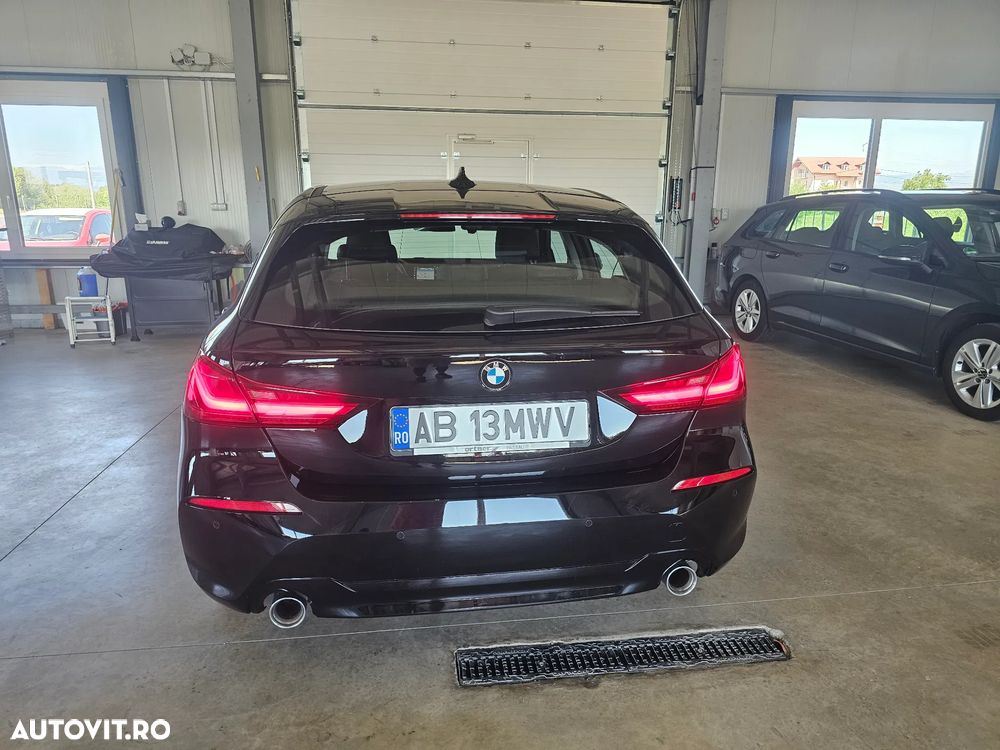 BMW Seria 1 118d Aut. Edition Metropolitan - 3