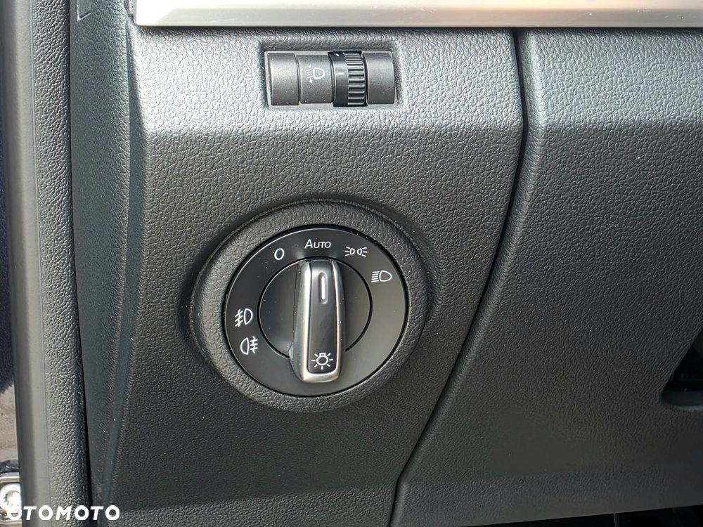 Volkswagen Amarok 3.0 TDI Autm Highline - 40