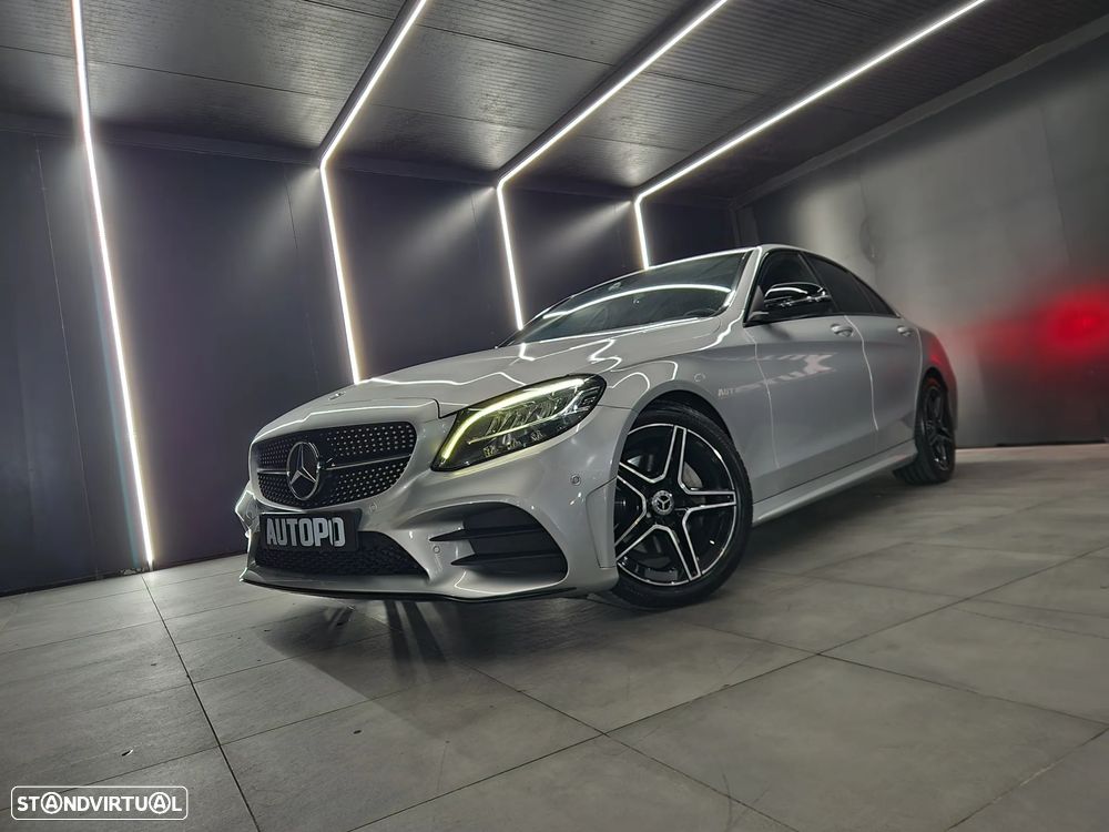 Mercedes-Benz C 220 d AMG Line — fotografia 5