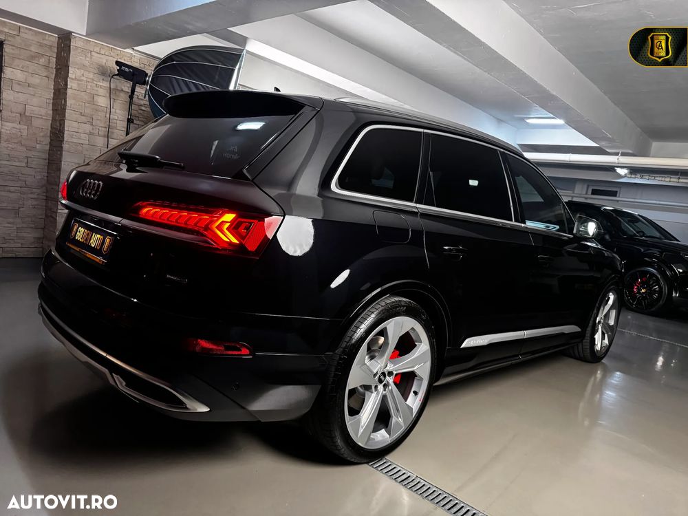 Audi Q7 55 TFSI e quattro tiptronic S line - 4