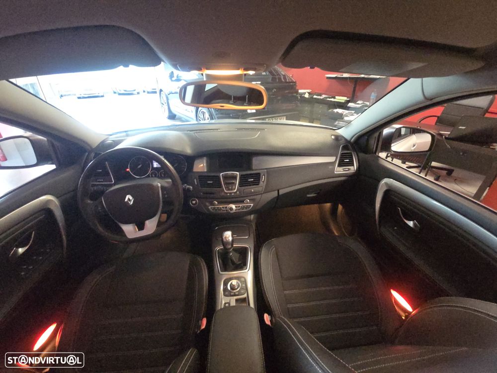 Renault Laguna 1.5 dCi Dynamique S - 6